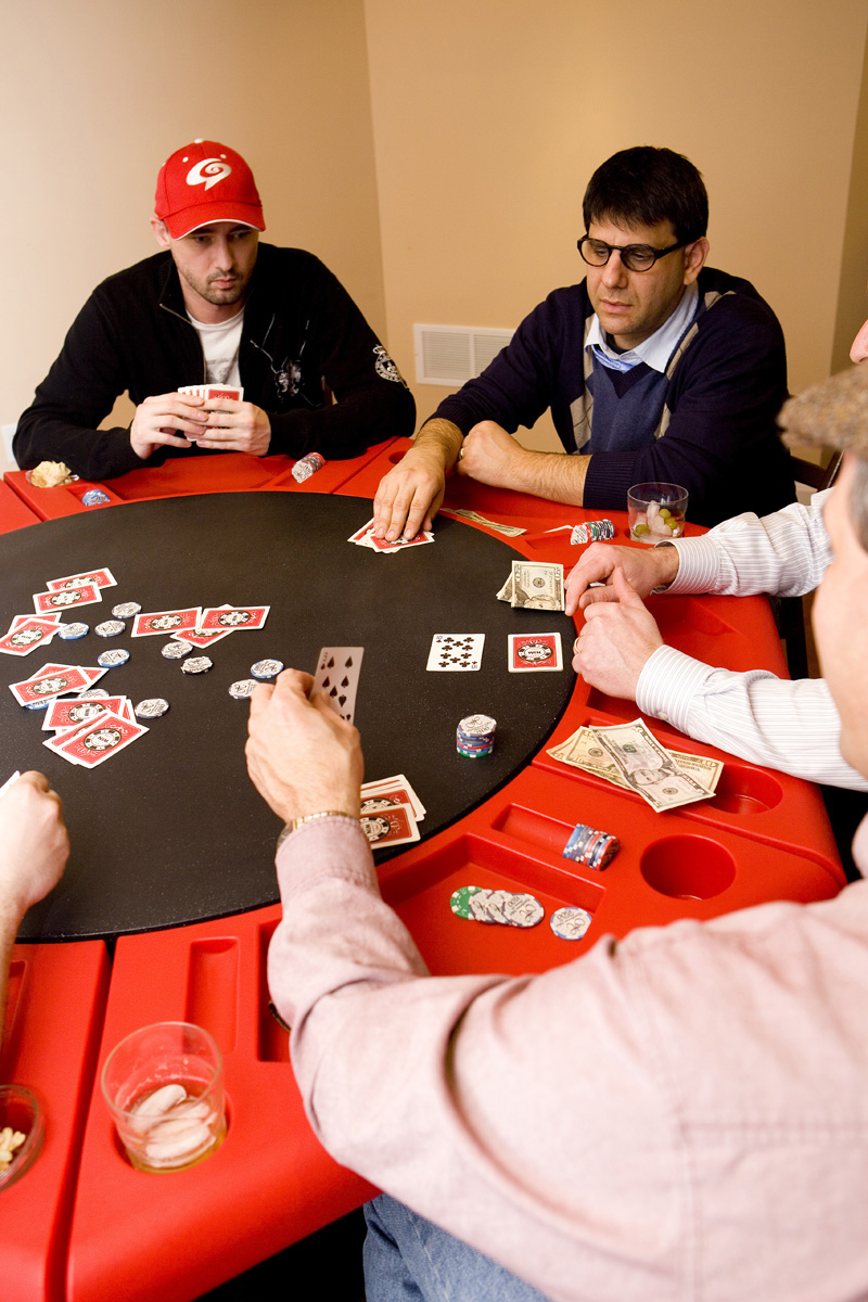 Hi Res Shots of the Lucky 7 Poker Table by Granger Plastics