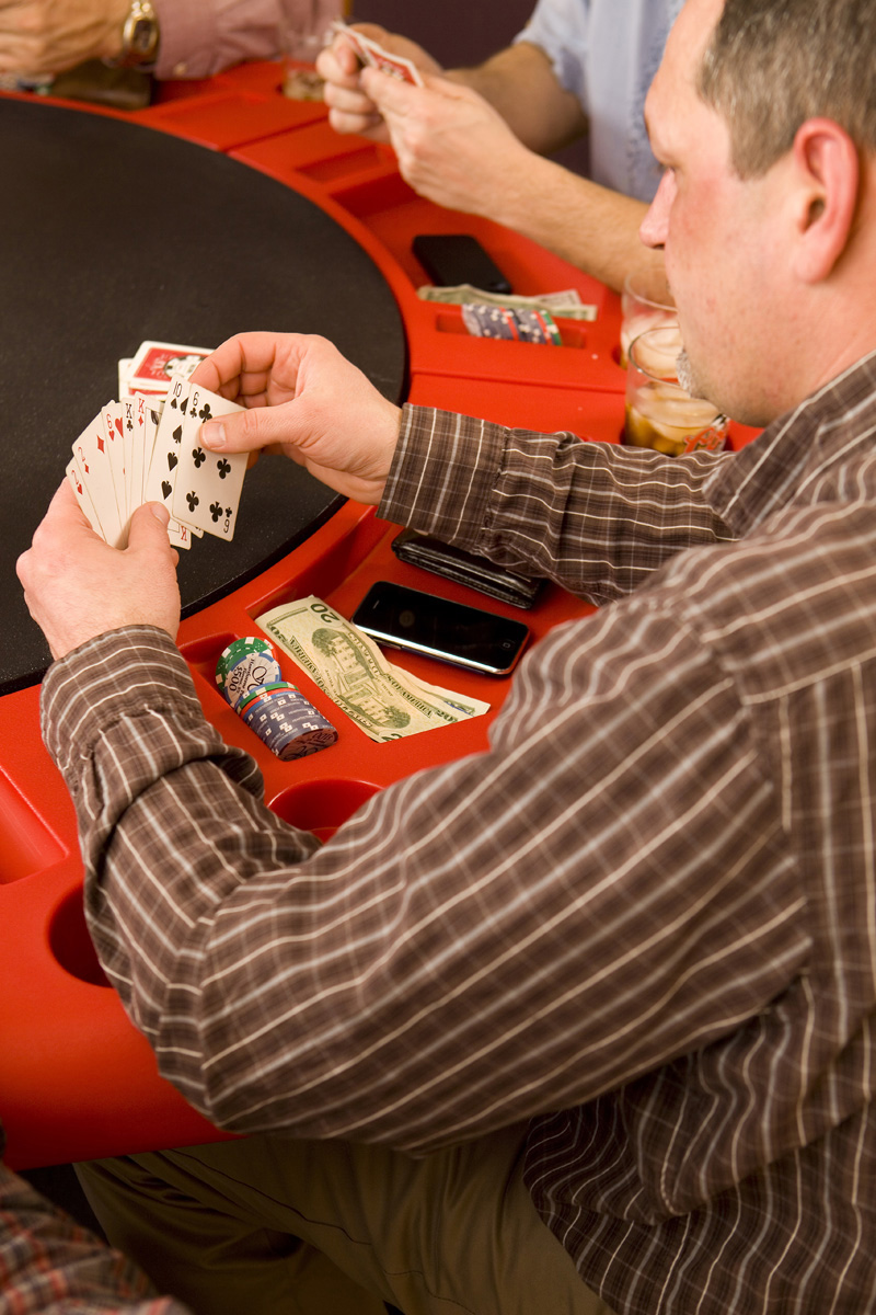 Hi Res Shots of the Lucky 7 Poker Table by Granger Plastics