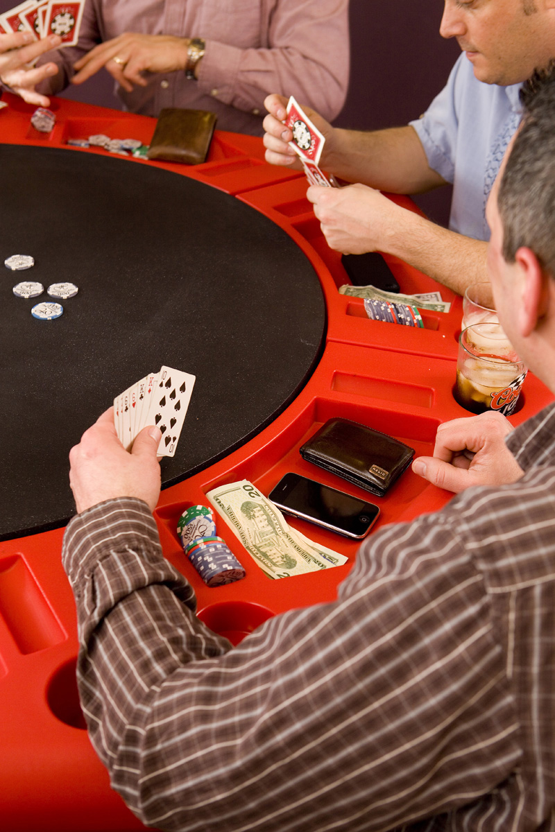 Hi Res Shots of the Lucky 7 Poker Table by Granger Plastics