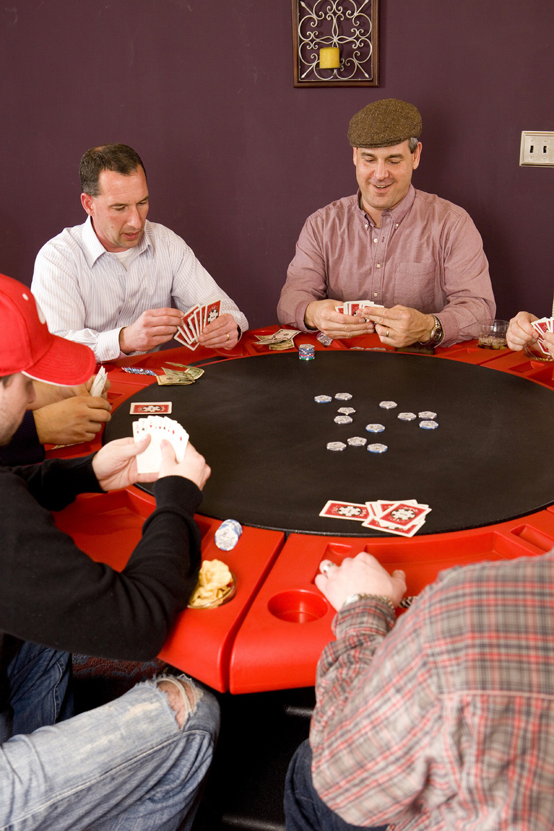 Hi Res Shots of the Lucky 7 Poker Table by Granger Plastics